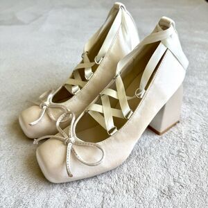 NWOT Cider Ballet Satin Bow Mary Jane Heels